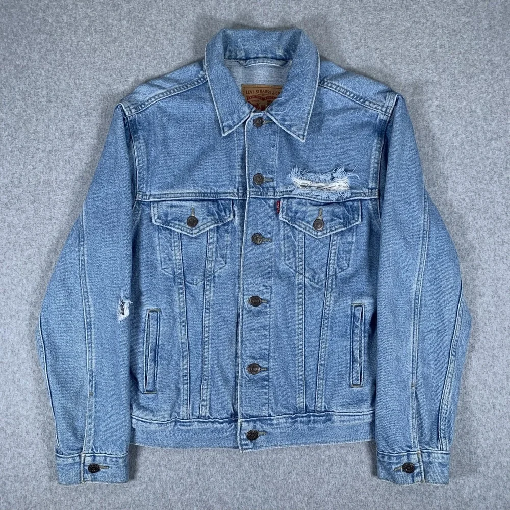 Levi's Trucker Jacket Mens Small Blue Distressed Denim Light Wash WaterLess